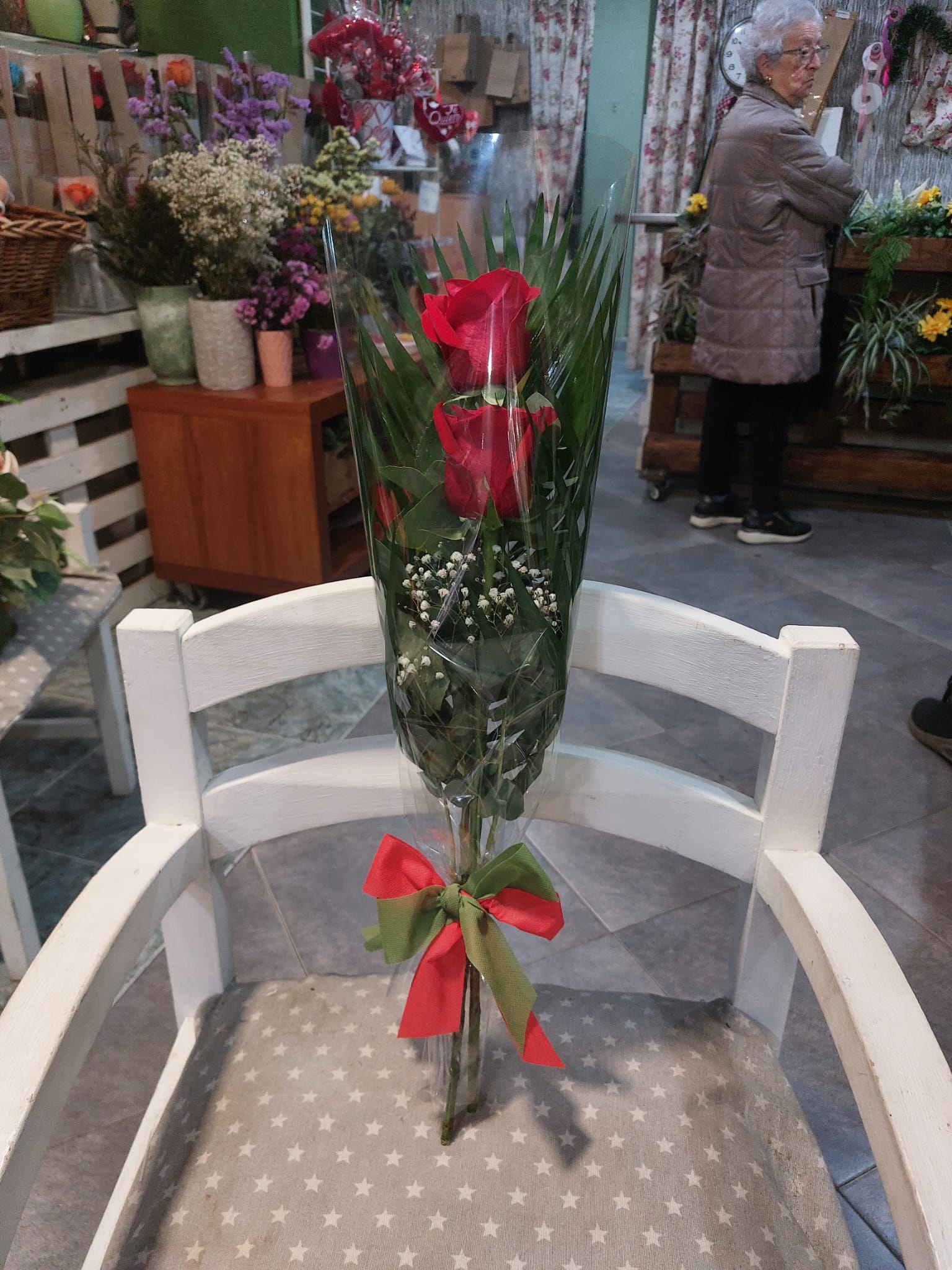 Detalle de 2 rosas "Equilibrio visual" - Imagen 2